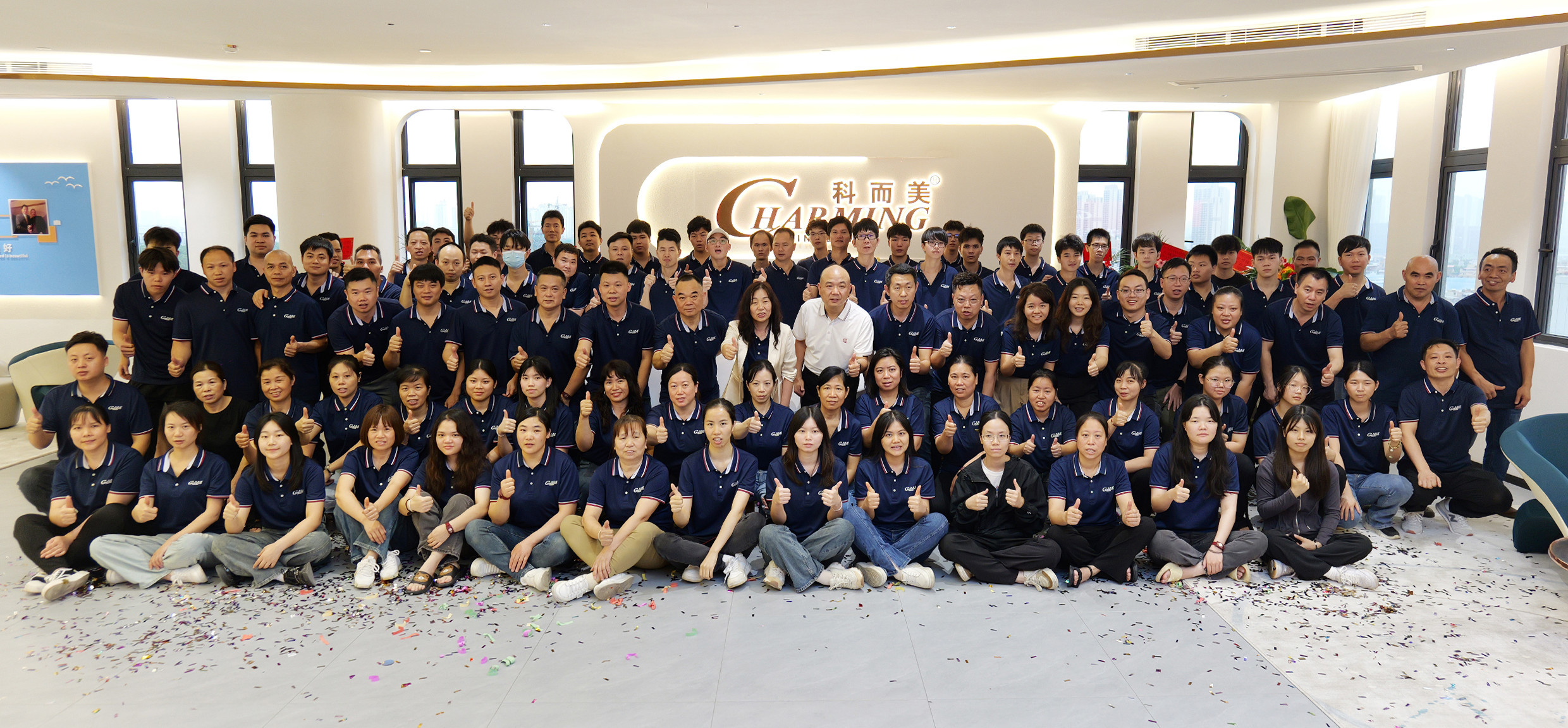 Phẩm chất Màn hình treo tường LED nhà máy