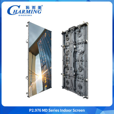 P2.6 P2.98 P3.91 Bức ảnh sân khấu nhà thờ